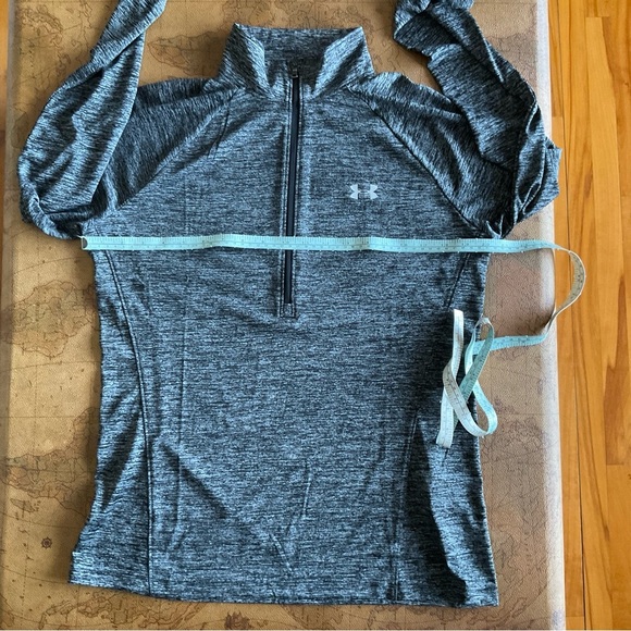 Under Armour Heathered Black and Gray half-zip - Picture 4 of 6